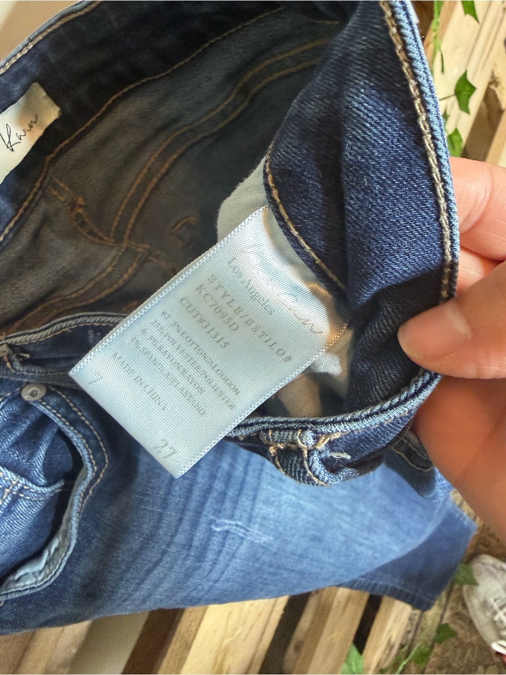 KanCan Skinny Jeans in Dark Blue Wash - Picture 5 of 5